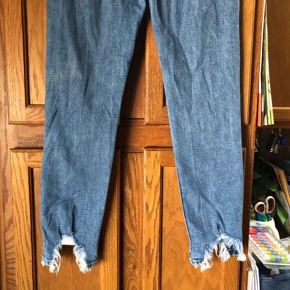 7 For All Mankind Roxanne Ankle Jeans Raw Hem - 26 - Picture 9 of 13
